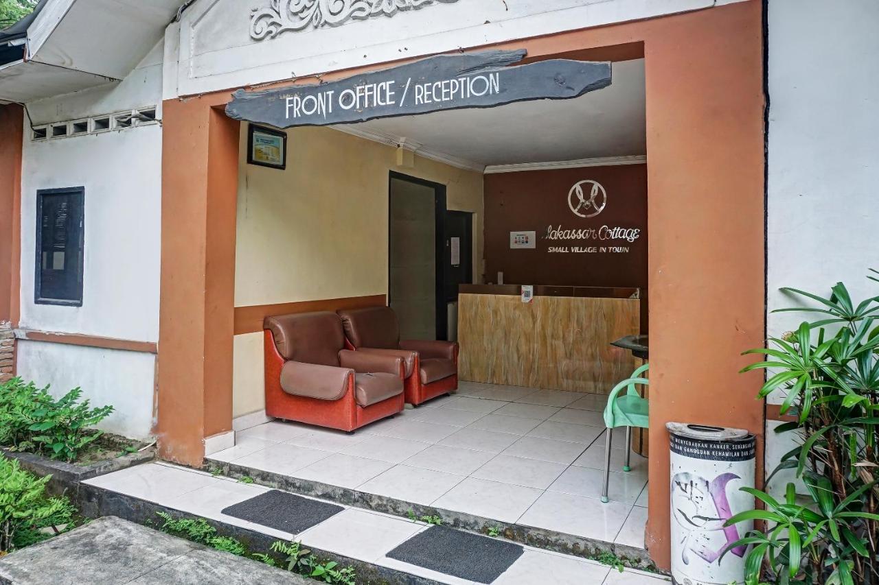 Oyo 90923 Makassar Cottage Balangberu Екстер'єр фото
