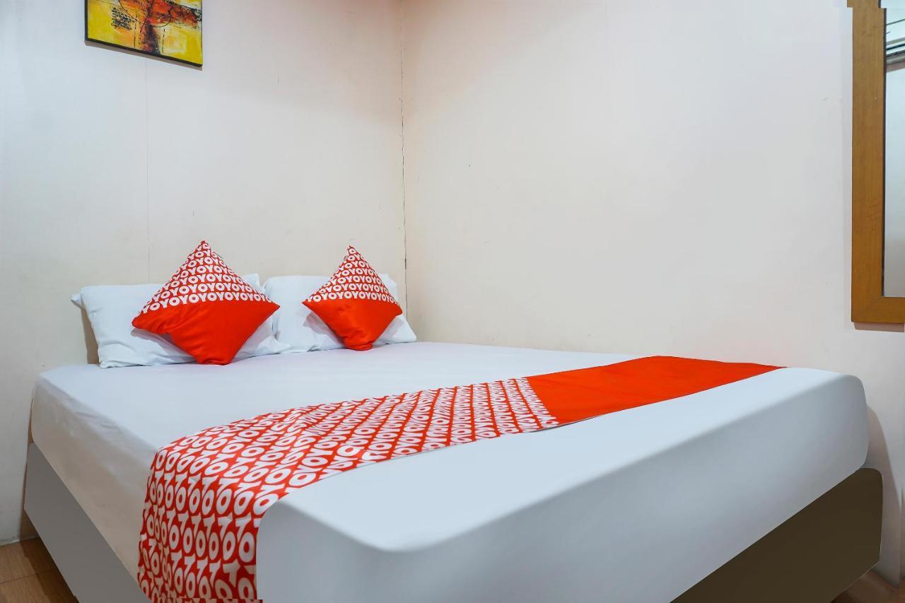 Oyo 90923 Makassar Cottage Balangberu Екстер'єр фото
